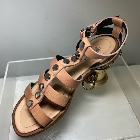 Balenciaga studed gladiador sandals nude laather sz 39.5 made in italy - Picture 5 of 15